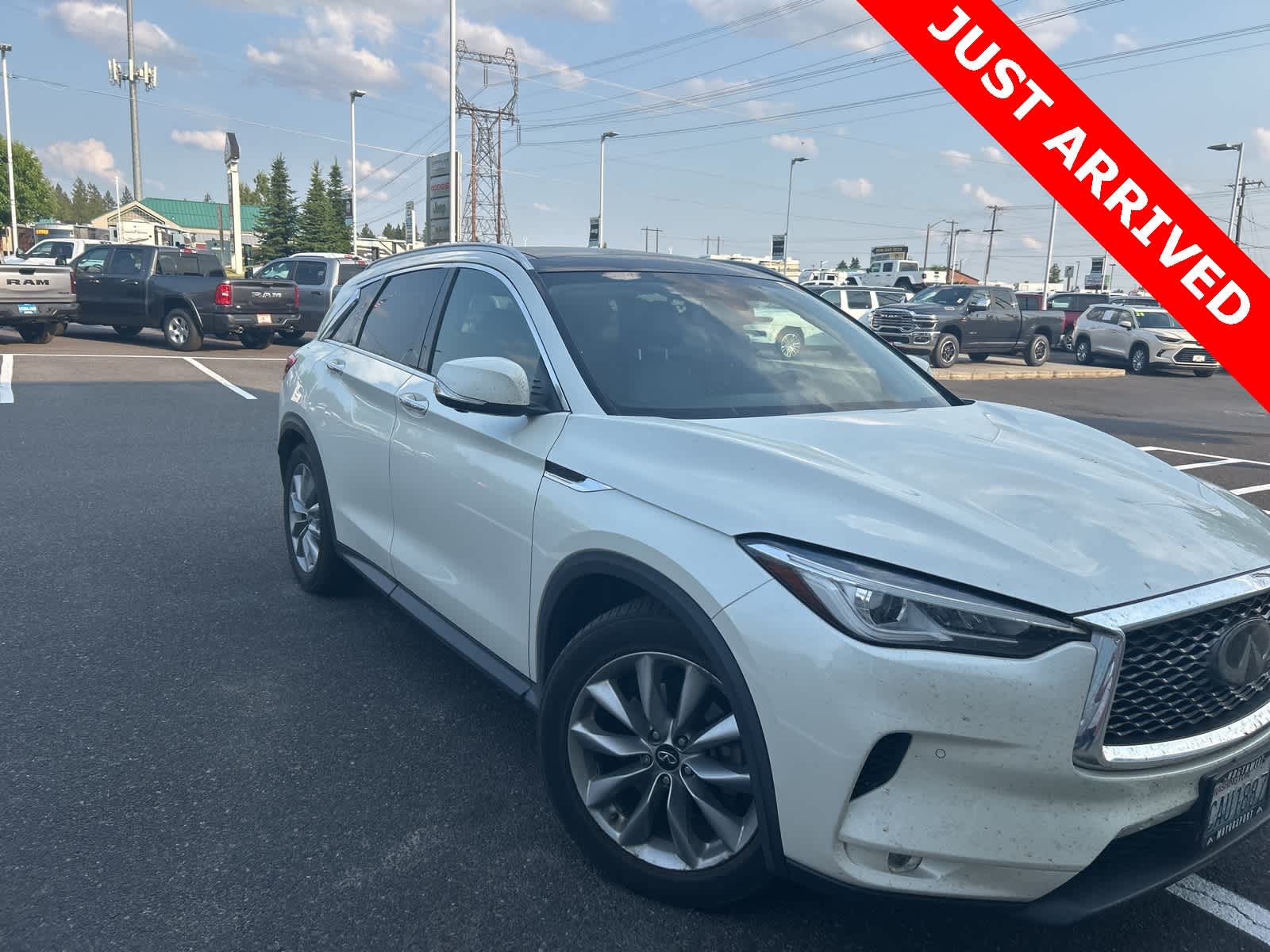 Thumbnail: 2020 INFINITI QX50 - 3