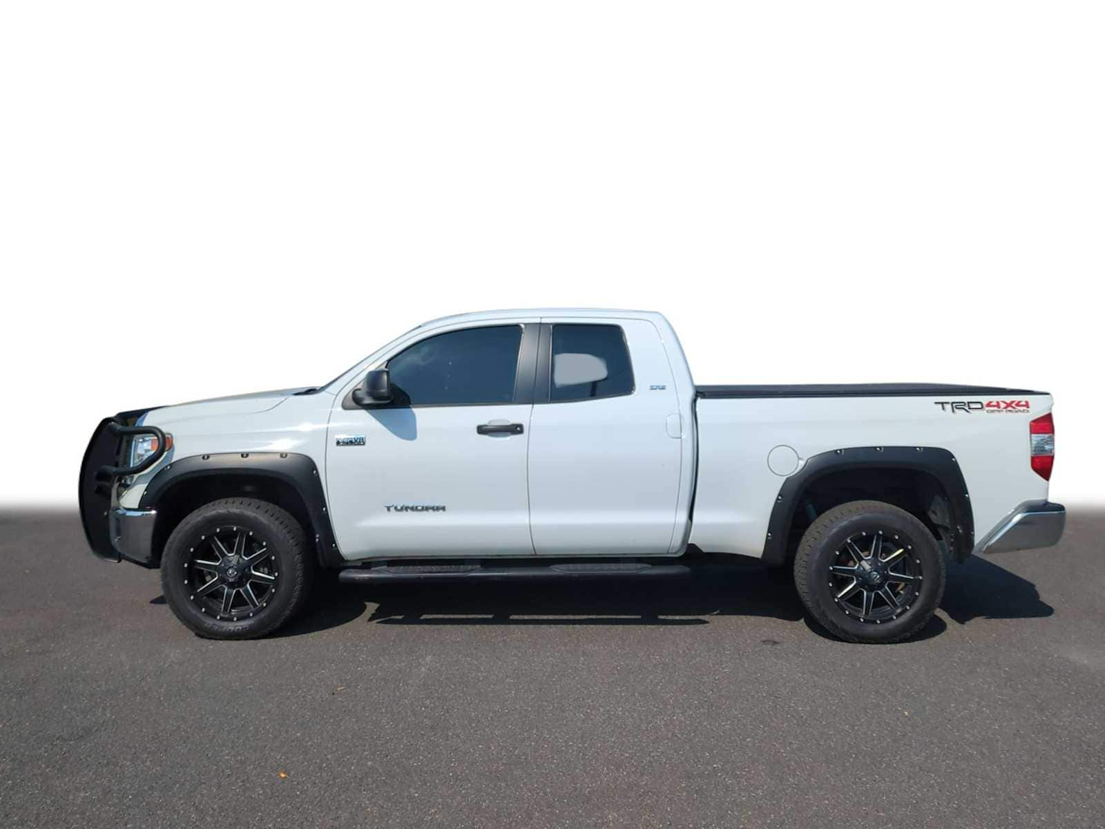 Used 2016 Toyota Tundra SR5 with VIN 5TFUY5F16GX501239 for sale in Spokane, WA