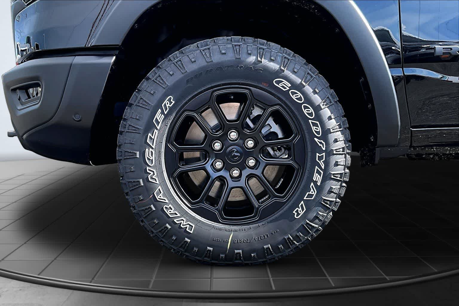 Thumbnail: 2026 RAM 1500 - 8