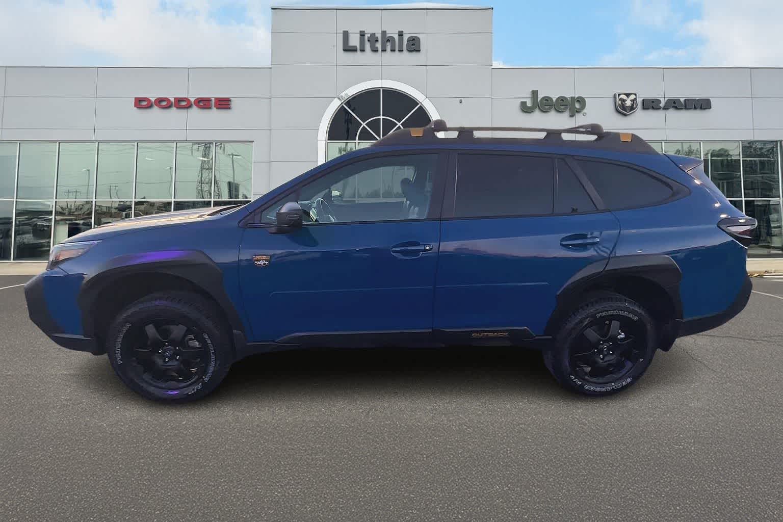 Thumbnail: 2025 Subaru Outback - 3