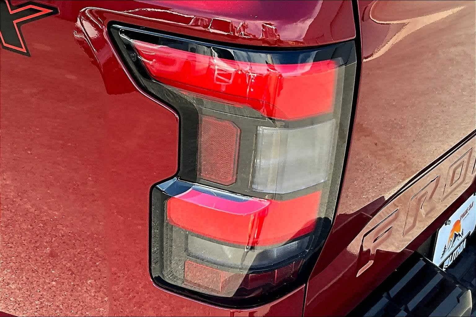 Thumbnail: 2023 Nissan Frontier - 27