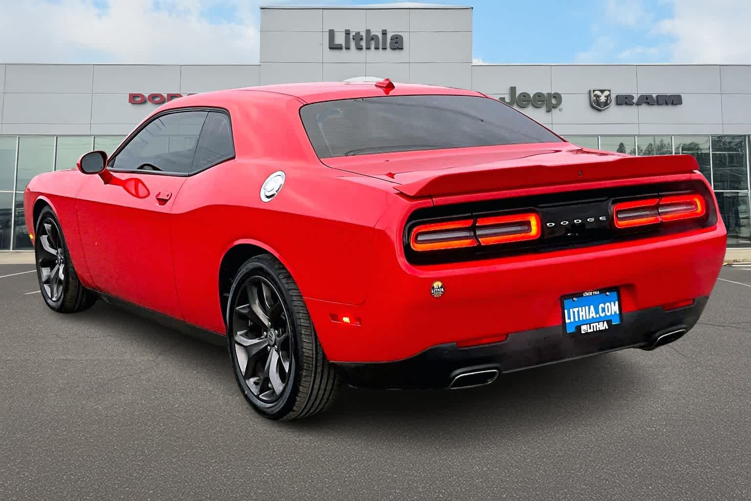 Thumbnail: 2018 Dodge Challenger - 4