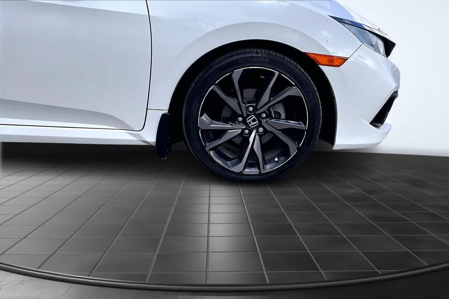 Thumbnail: 2019 Honda Civic - 34