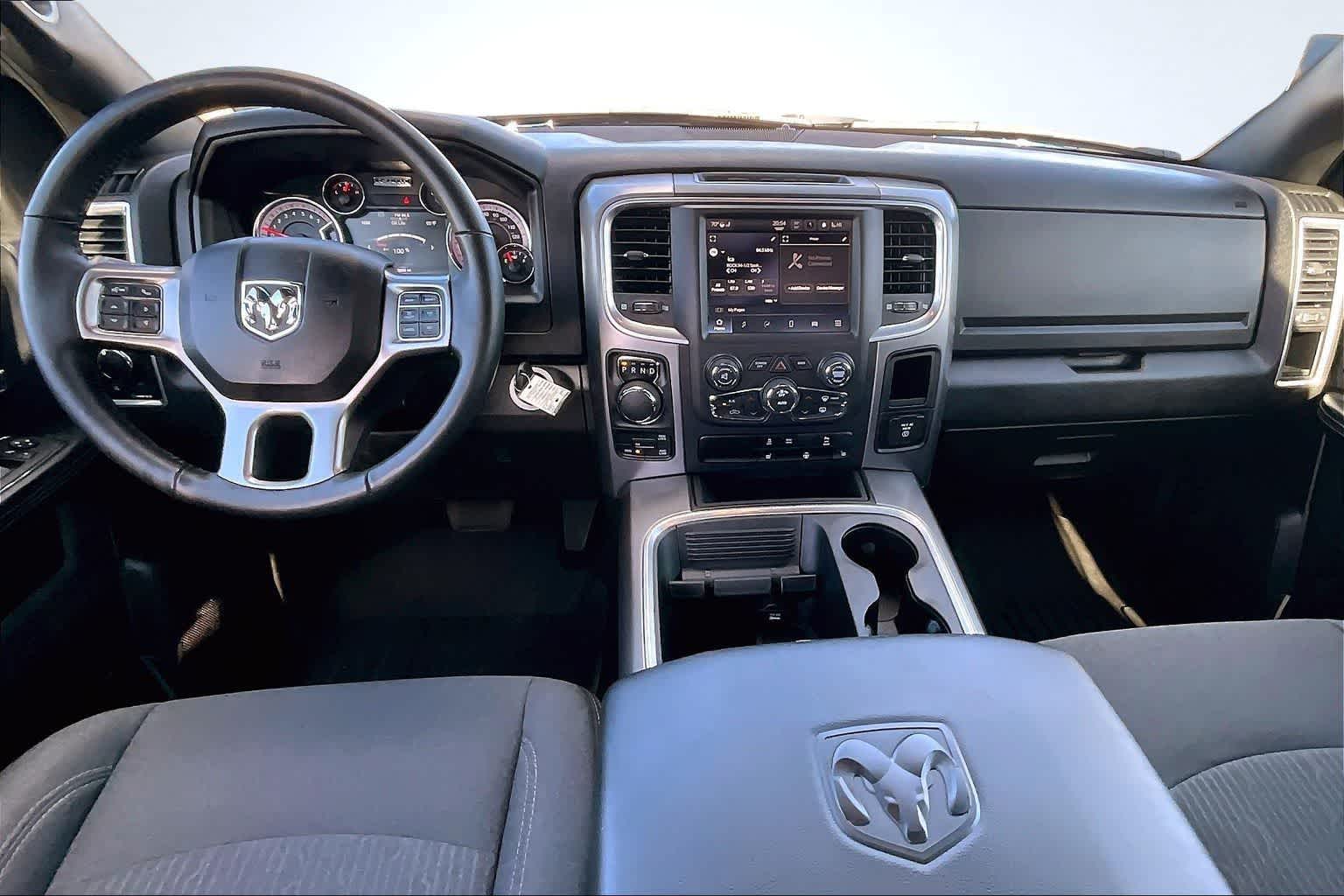 Thumbnail: 2024 RAM 1500 Classic - 10