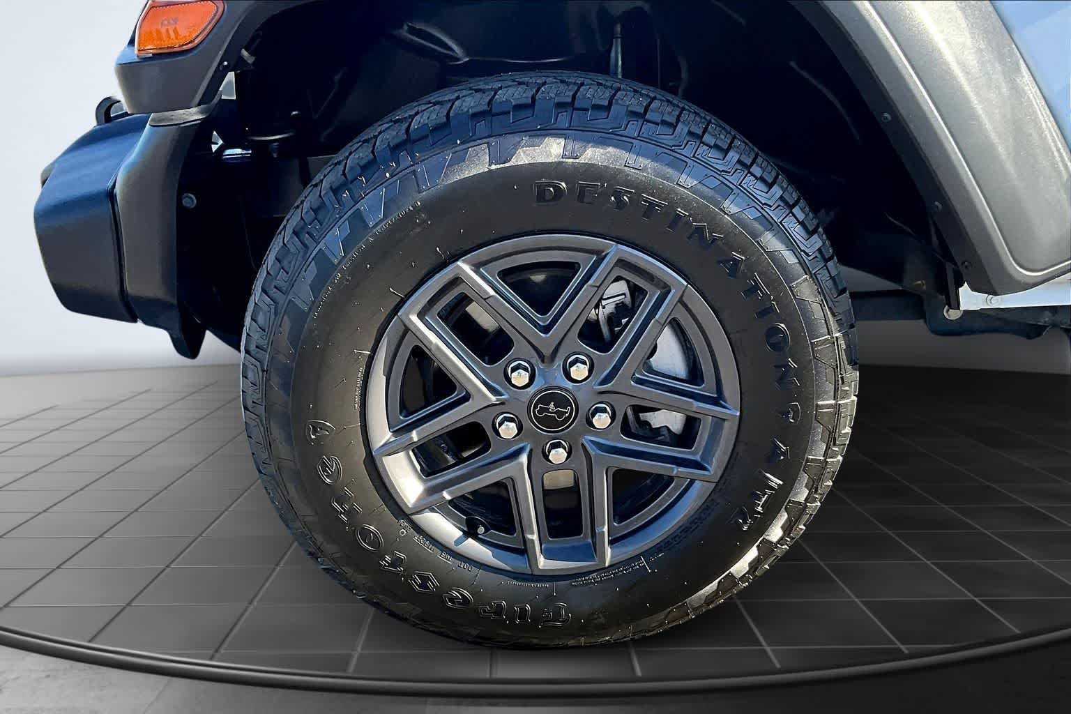 Thumbnail: 2024 Jeep Wrangler - 8