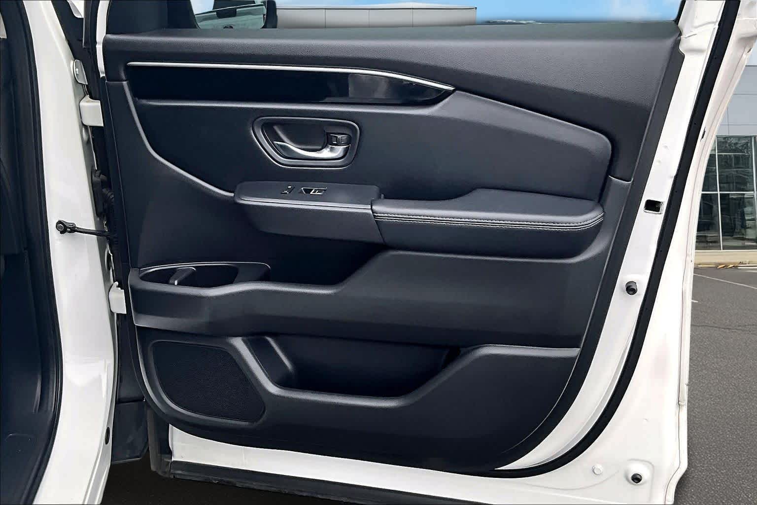 Thumbnail: 2023 Honda Pilot - 30