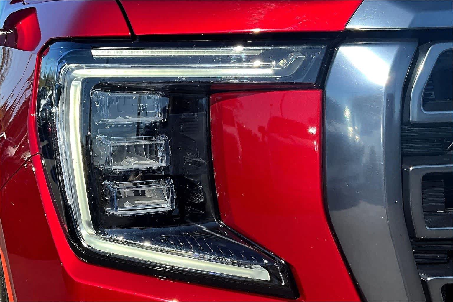 Thumbnail: 2022 GMC Yukon - 31