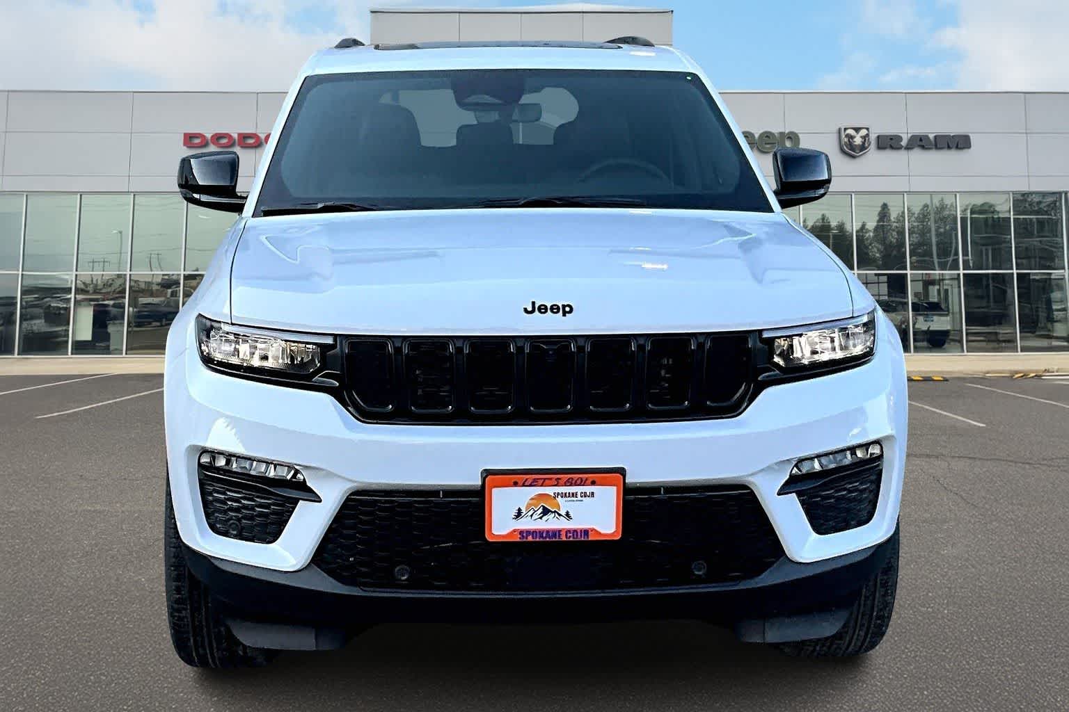 Thumbnail: 2025 Jeep Grand Cherokee - 6