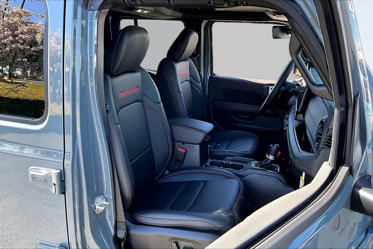 Thumbnail: 2026 Jeep Wrangler - 14