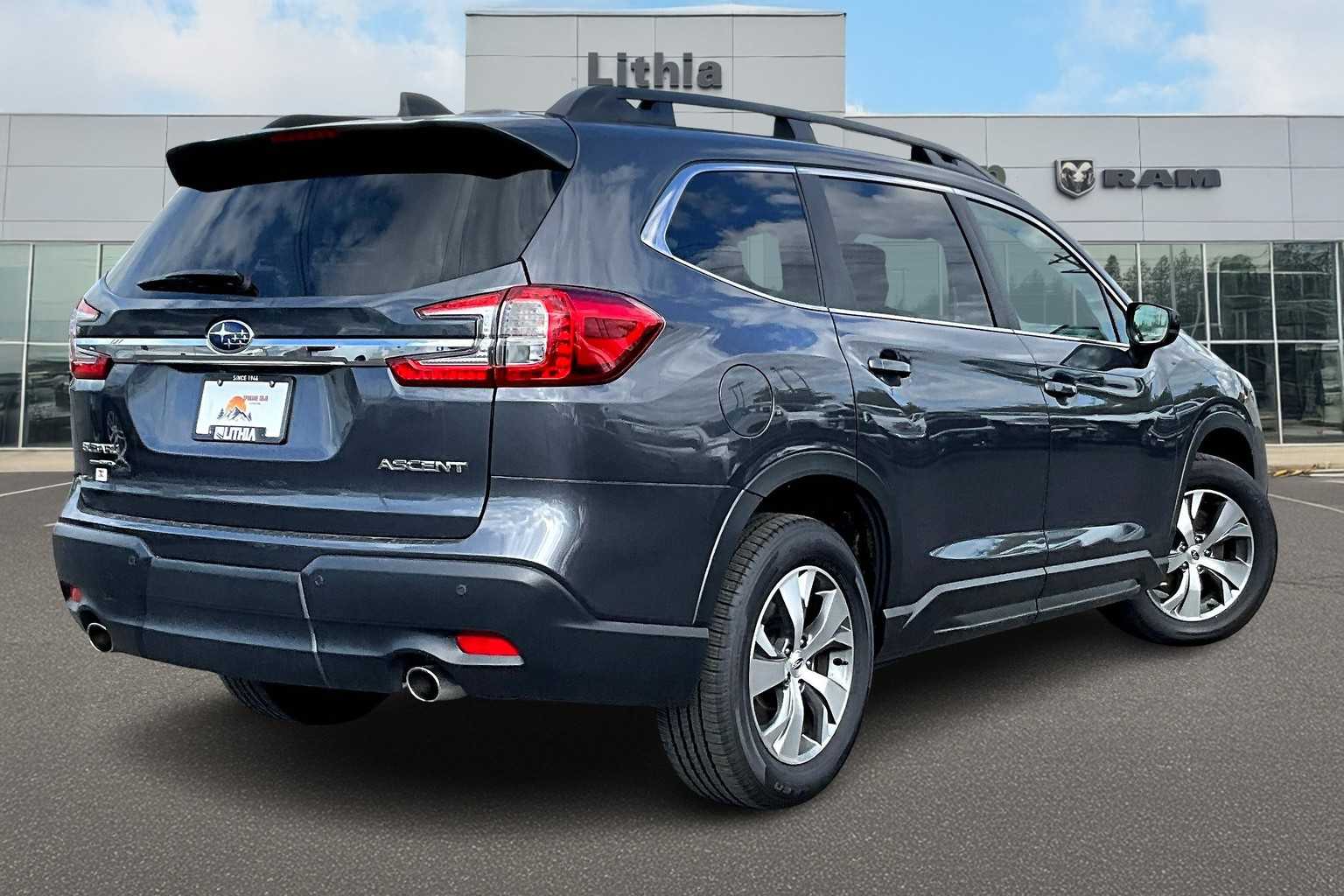 2024 Subaru Ascent Premium 19