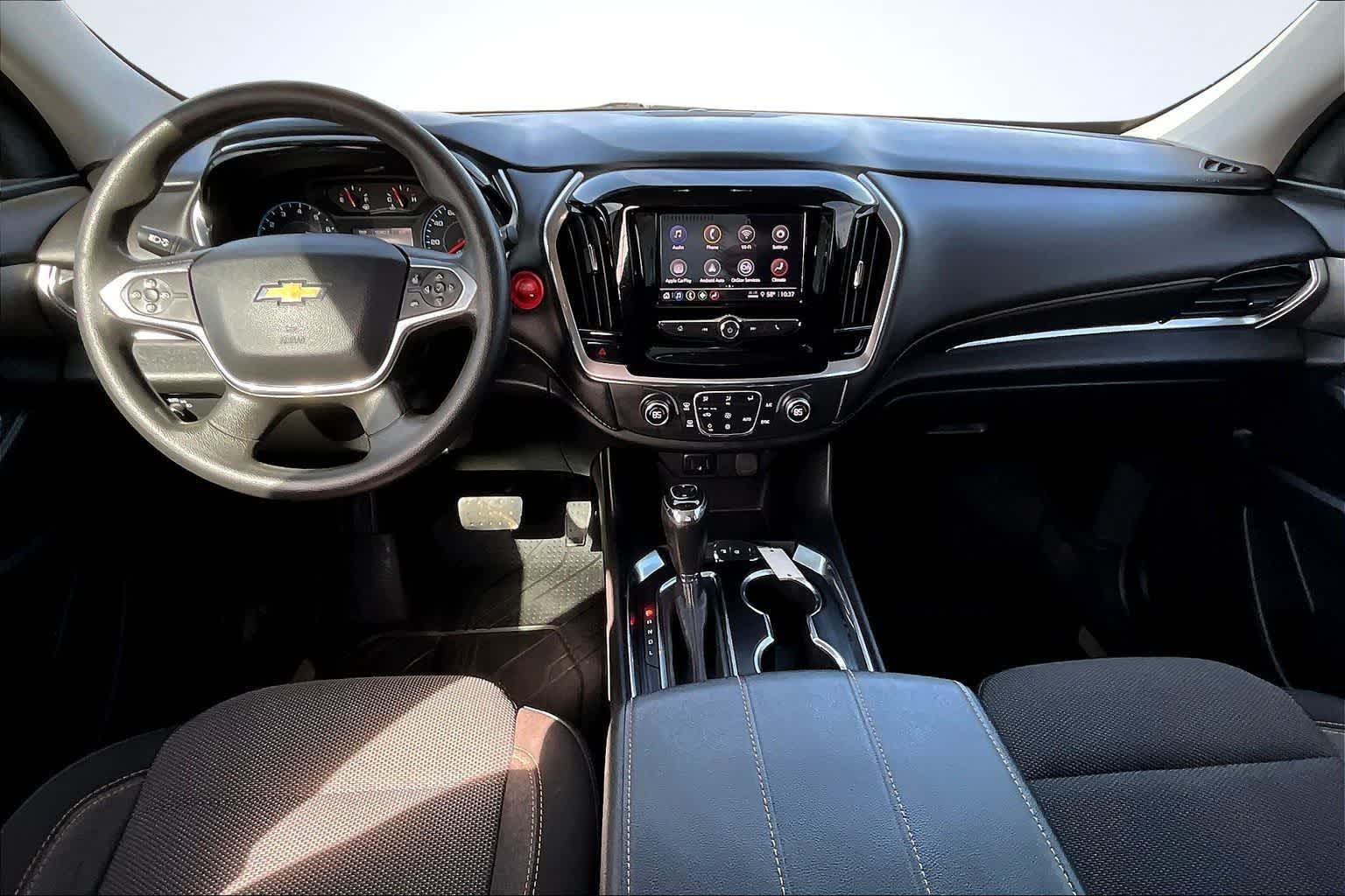 Thumbnail: 2020 Chevrolet Traverse - 10