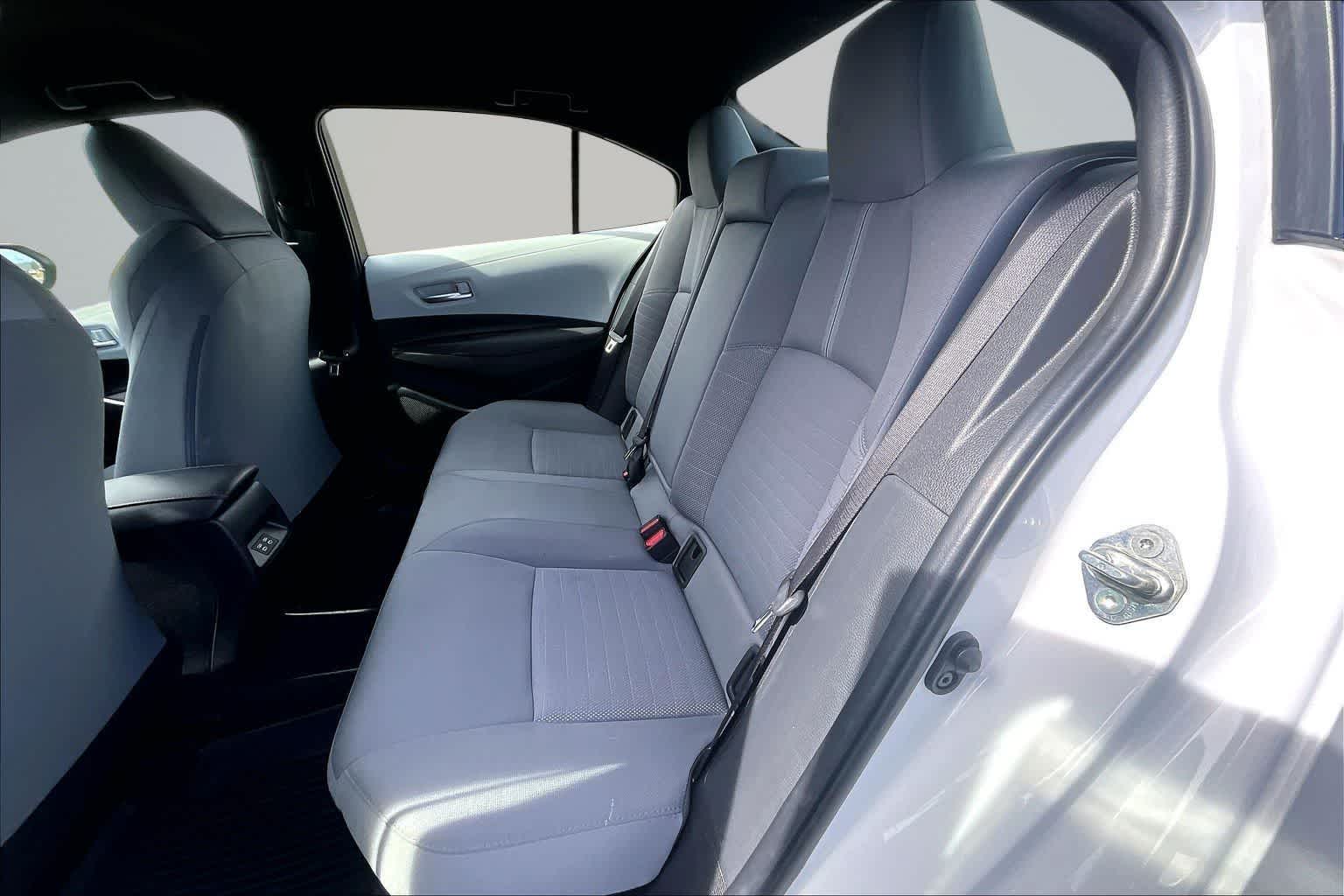 Thumbnail: 2025 Toyota Corolla - 13