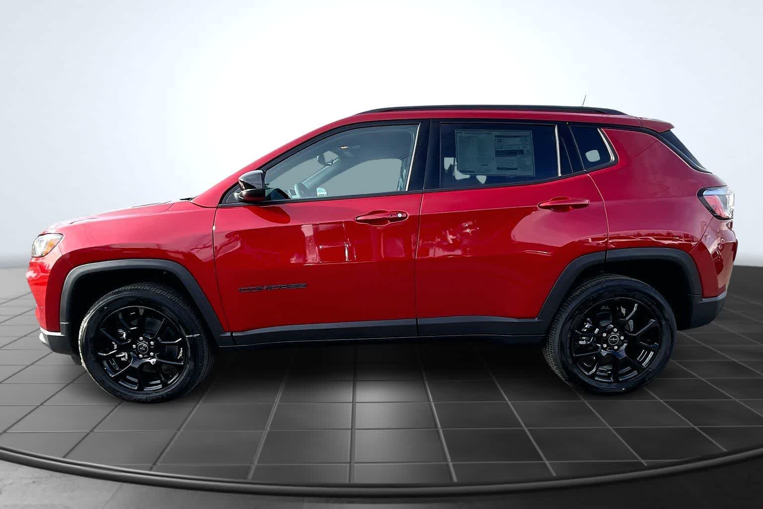 Thumbnail: 2026 Jeep Compass - 3