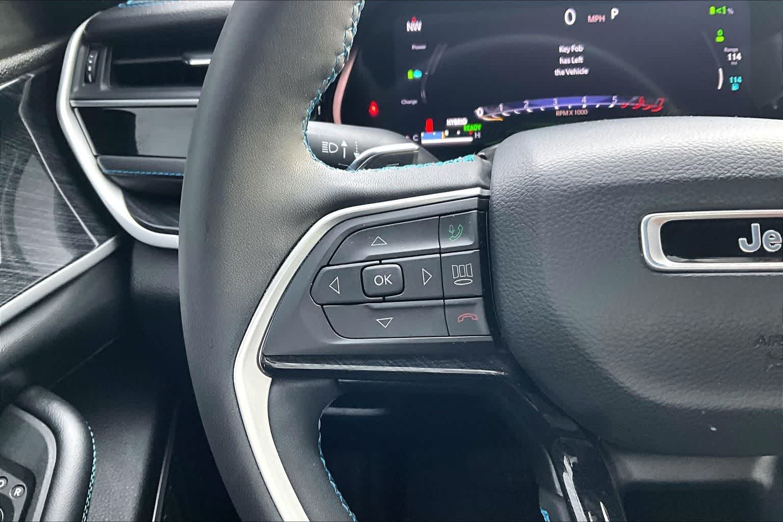 Thumbnail: 2023 Jeep Grand Cherokee - 25