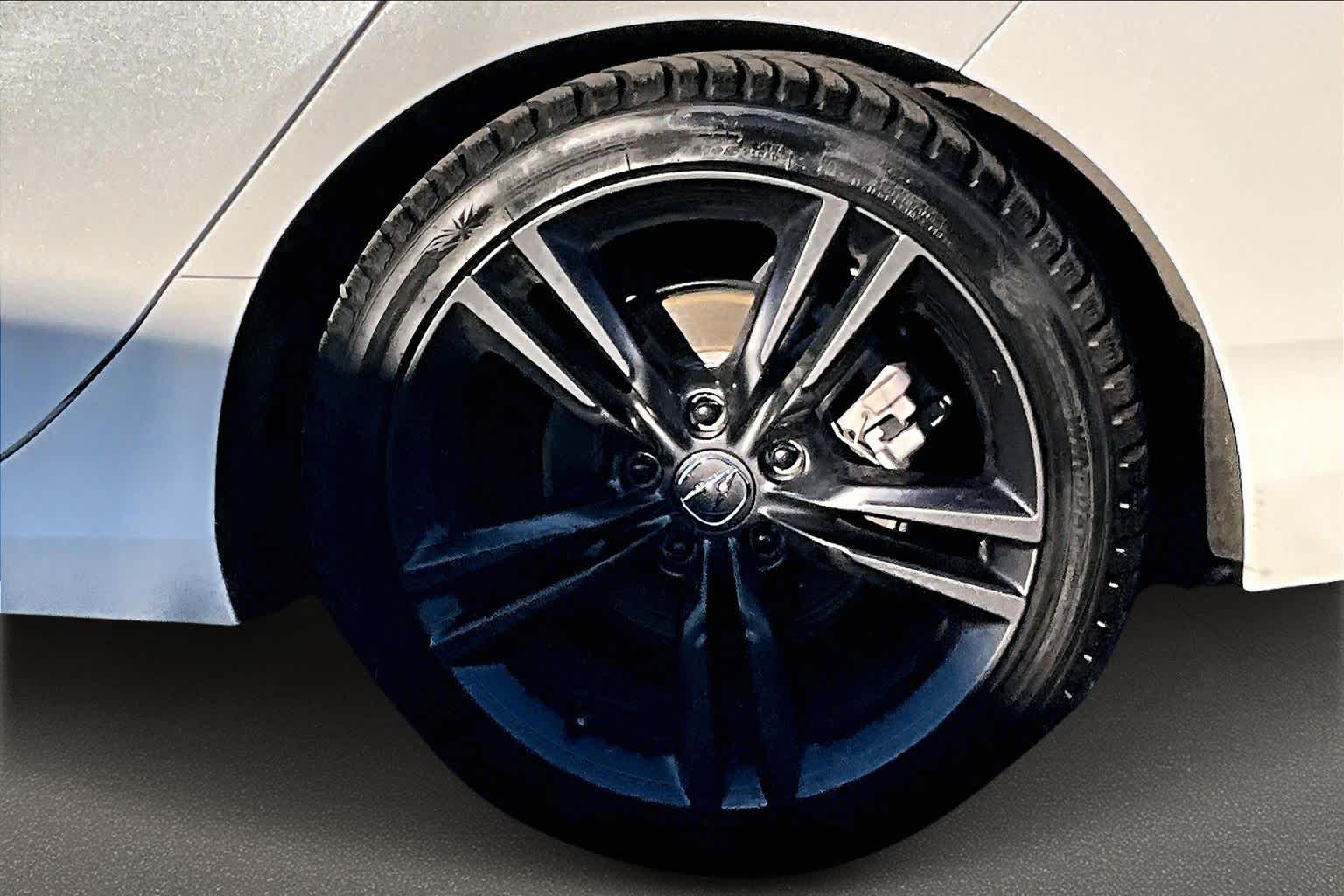 Thumbnail: 2024 Acura Integra - 36