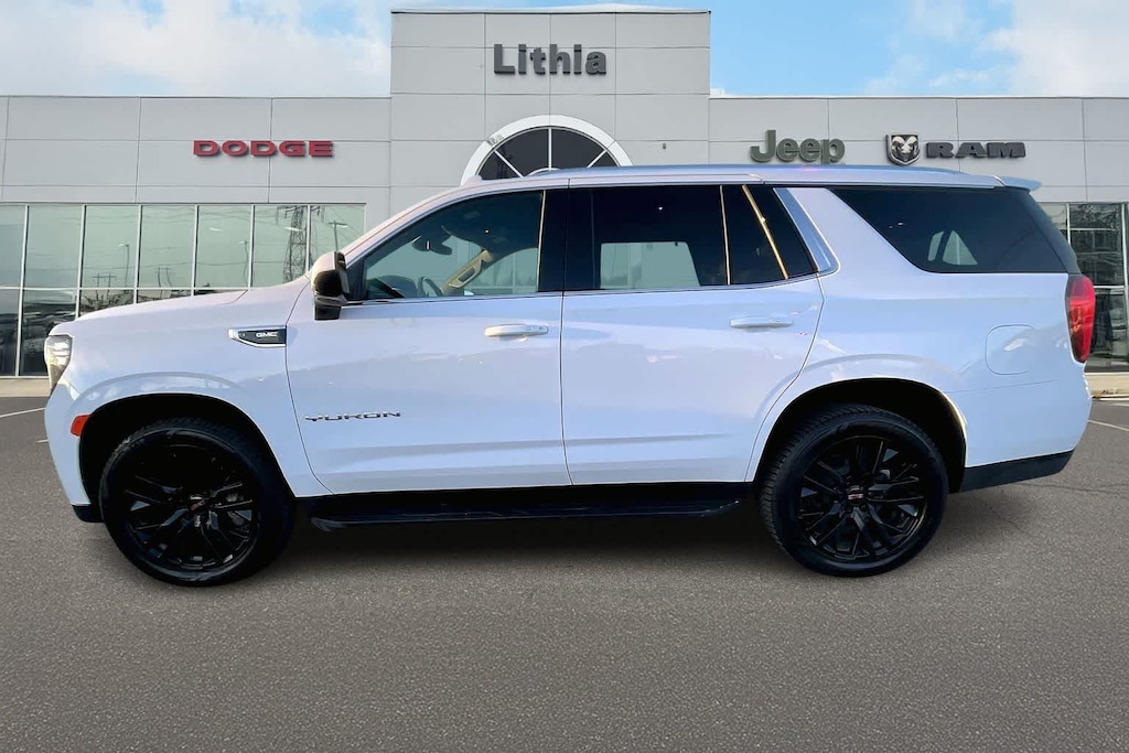 Used 2023 GMC Yukon SLE SUV