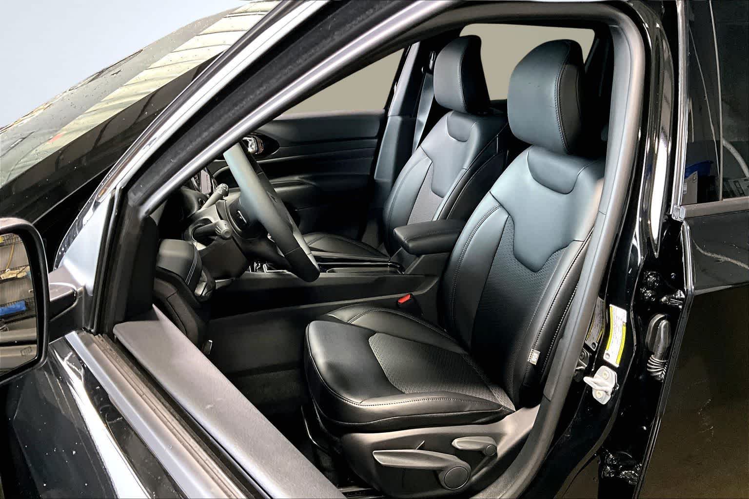 Thumbnail: 2026 Jeep Compass - 11