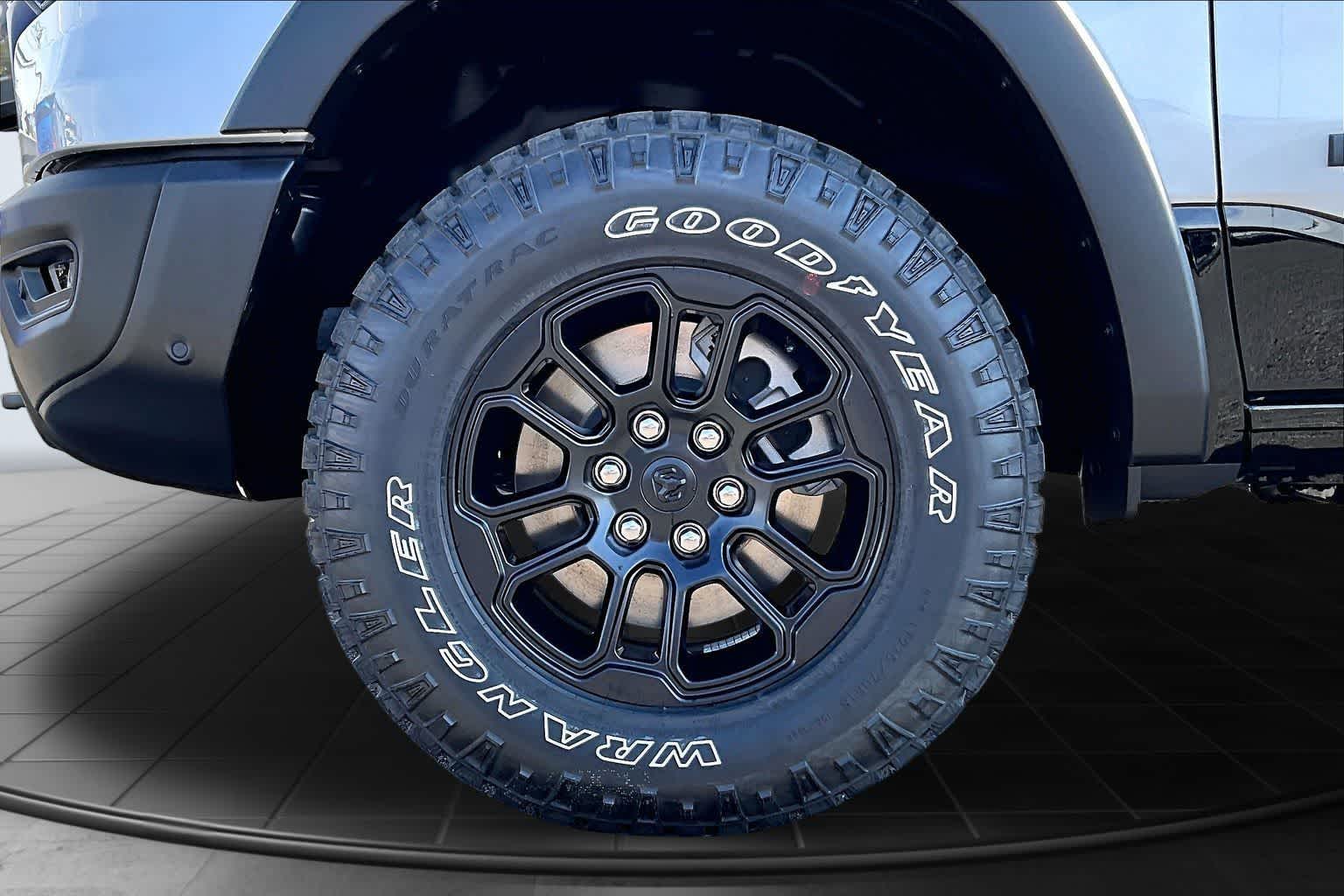 Thumbnail: 2026 RAM 1500 - 8