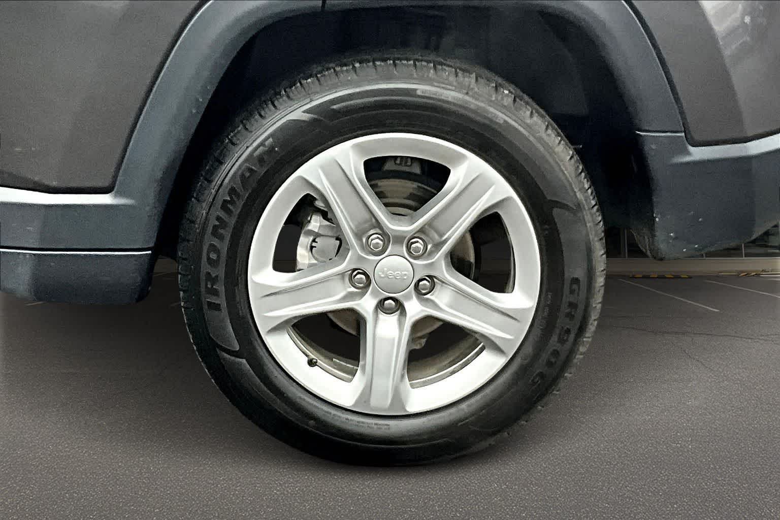 Thumbnail: 2024 Jeep Compass - 36