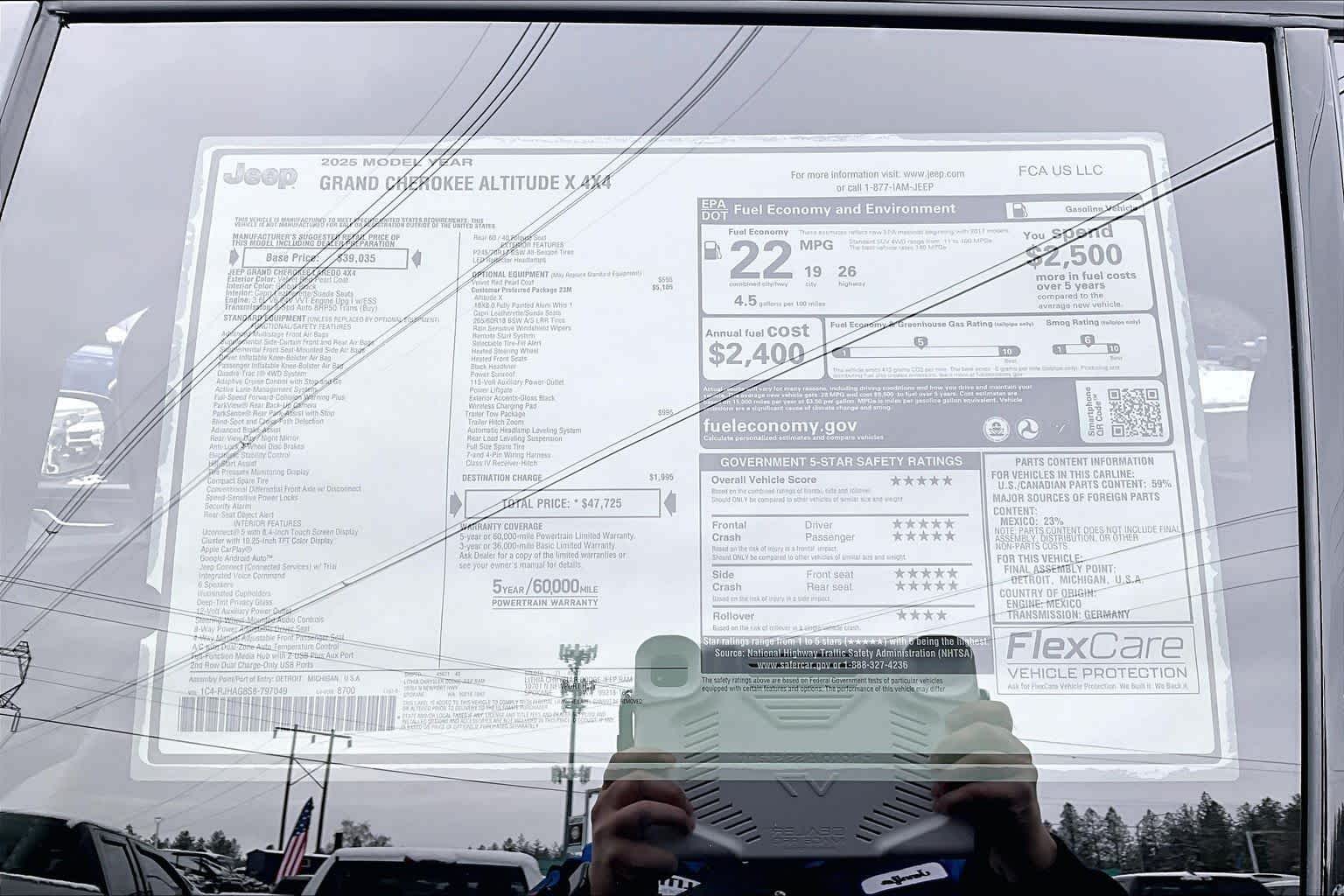 Thumbnail: 2025 Jeep Grand Cherokee - 23