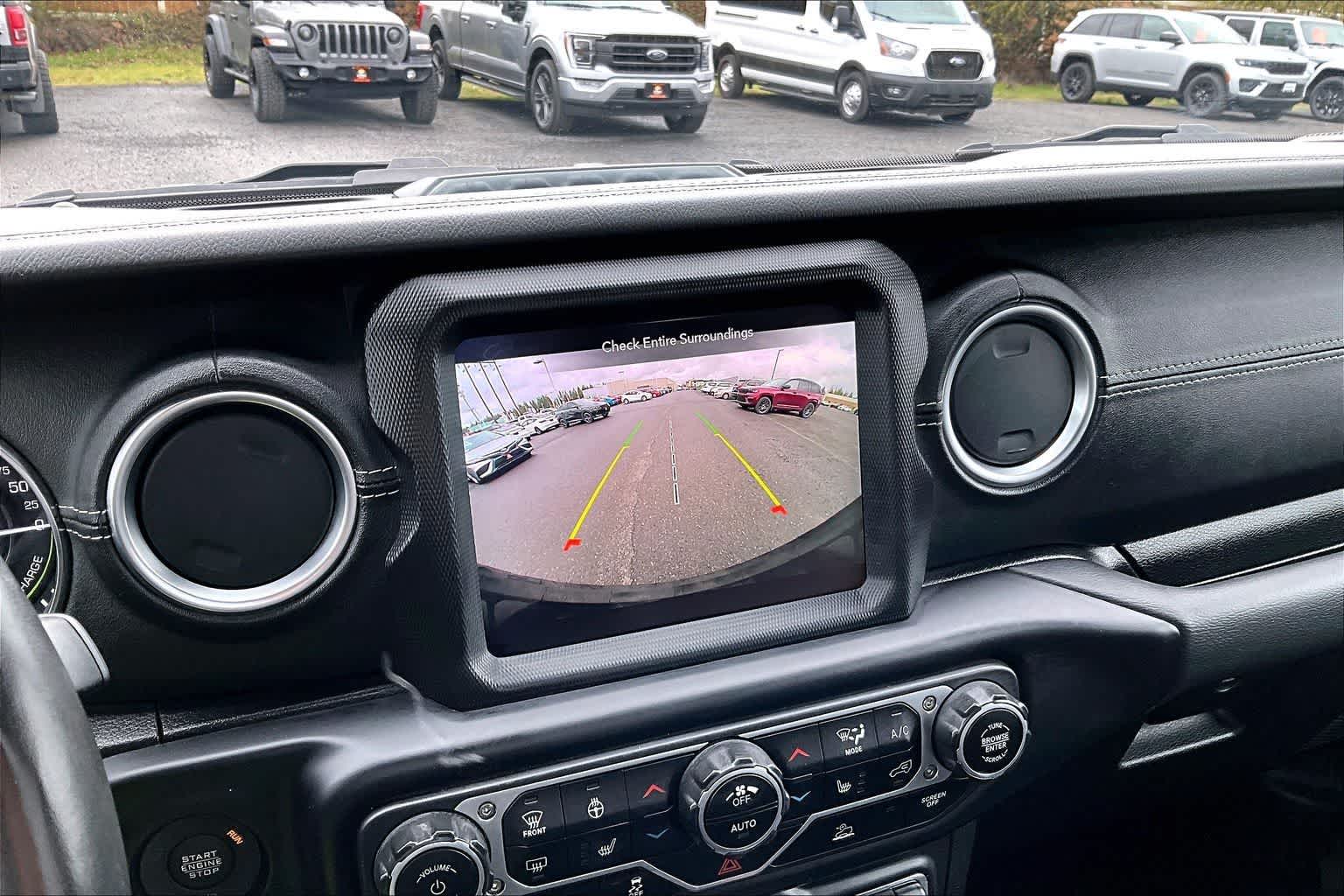 Thumbnail: 2023 Jeep Wrangler - 27