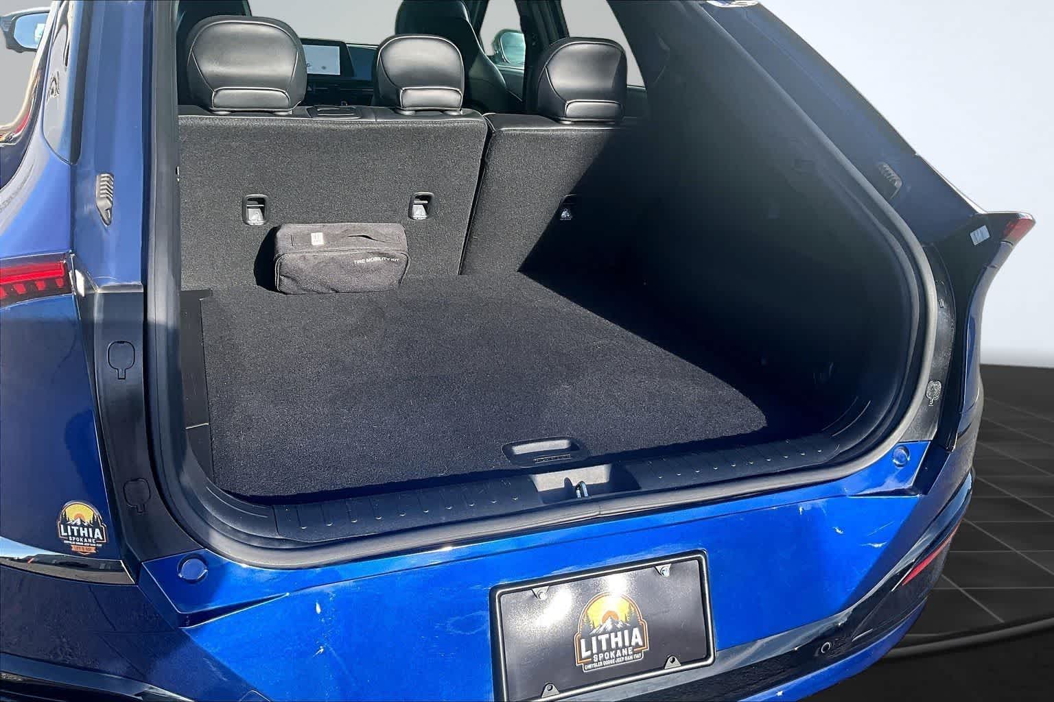 Thumbnail: 2023 Kia EV6 - 19