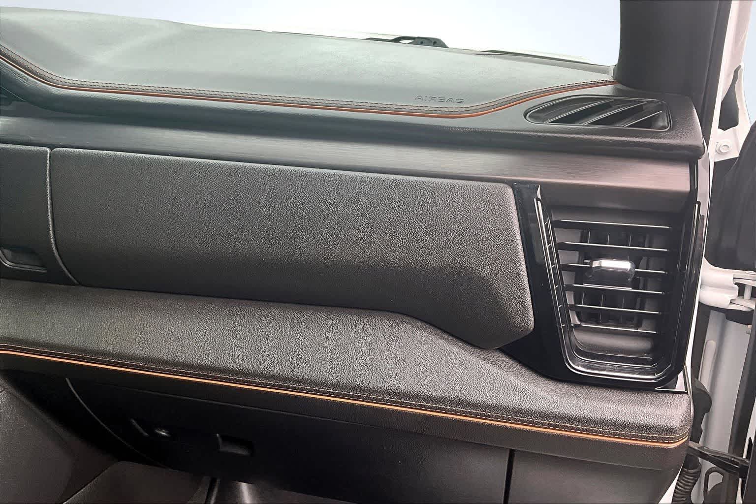 Thumbnail: 2025 GMC Sierra 1500 - 24