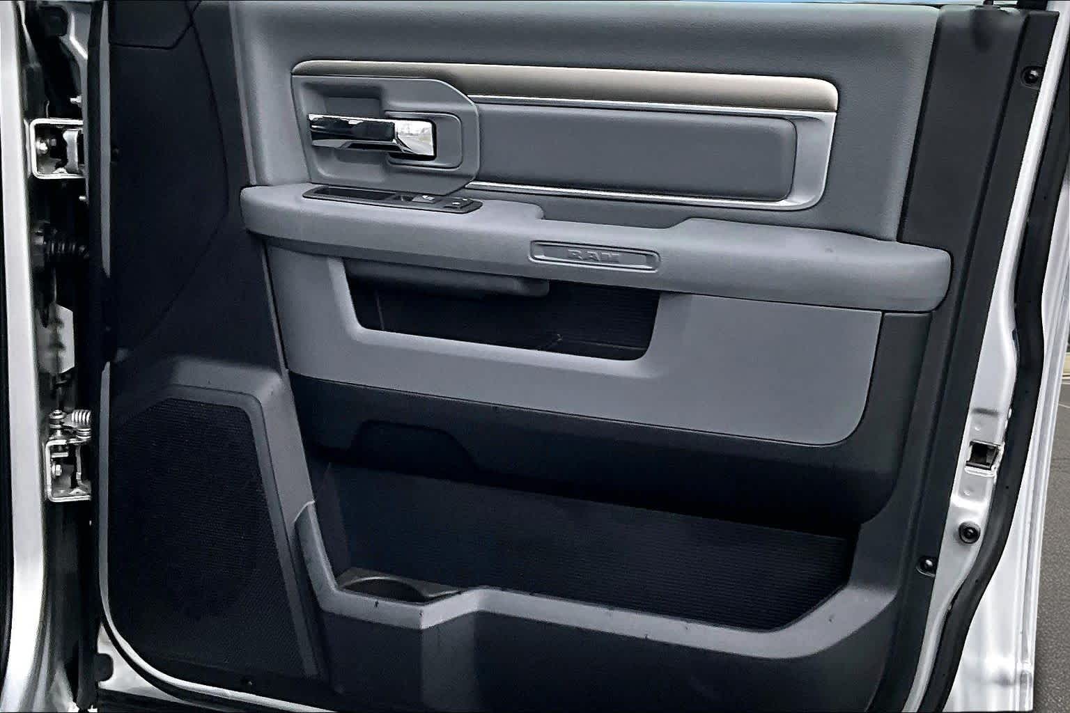 Thumbnail: 2015 RAM 2500 - 29