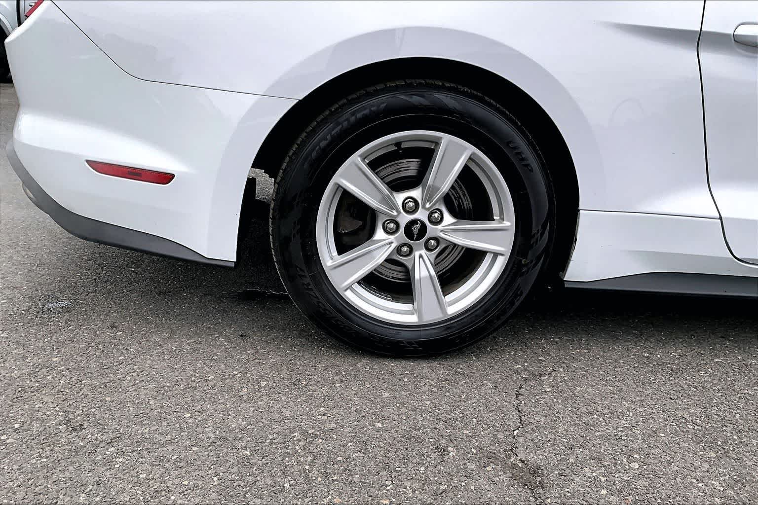 Thumbnail: 2022 Ford Mustang - 34