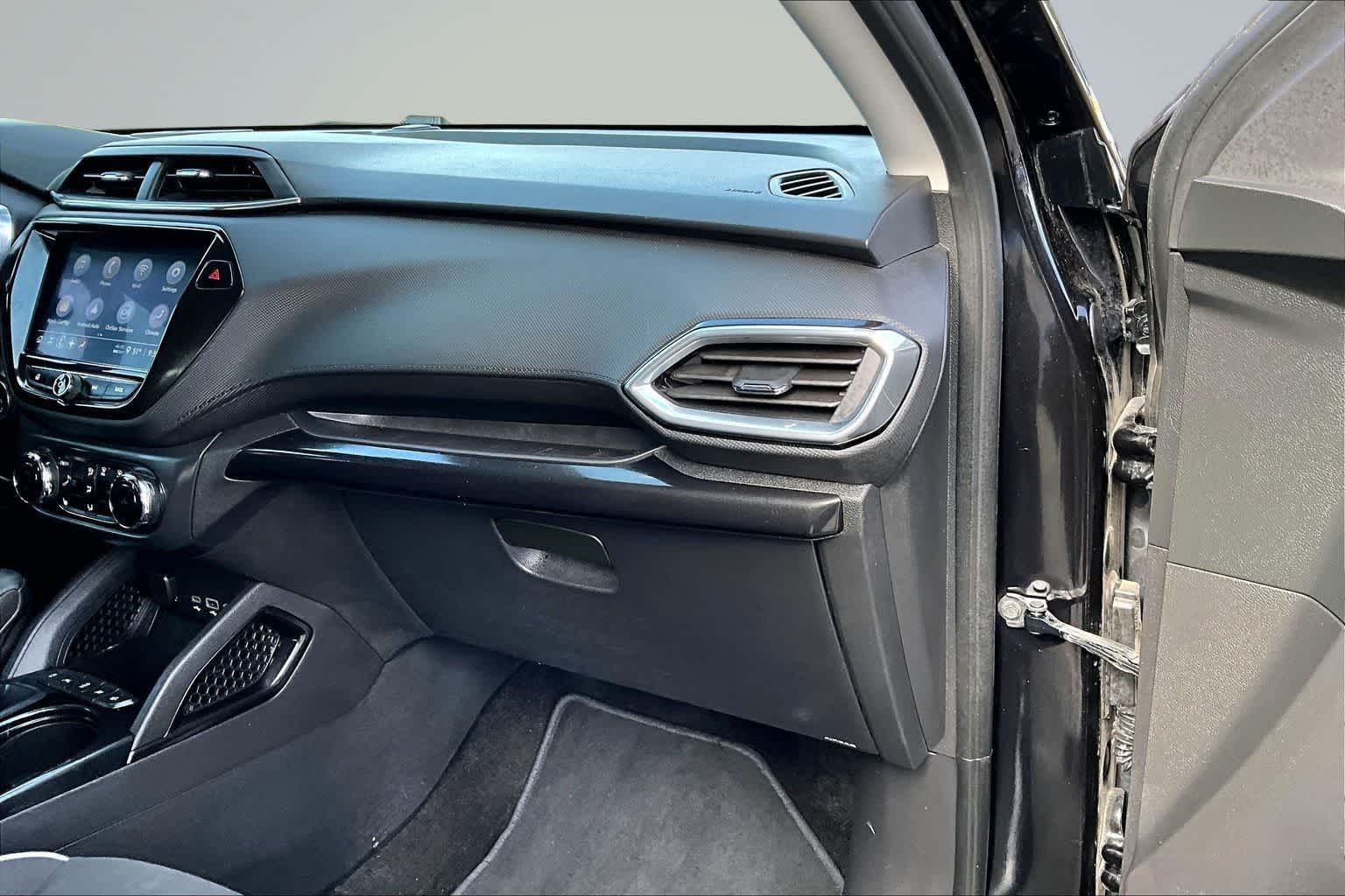 Thumbnail: 2023 Chevrolet TrailBlazer - 23