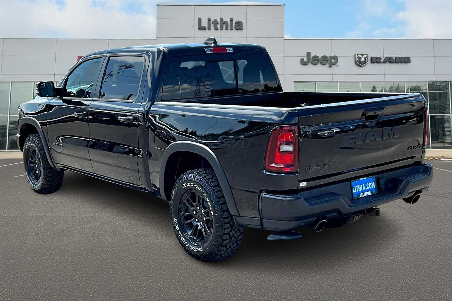 Thumbnail: 2026 RAM 1500 - 4