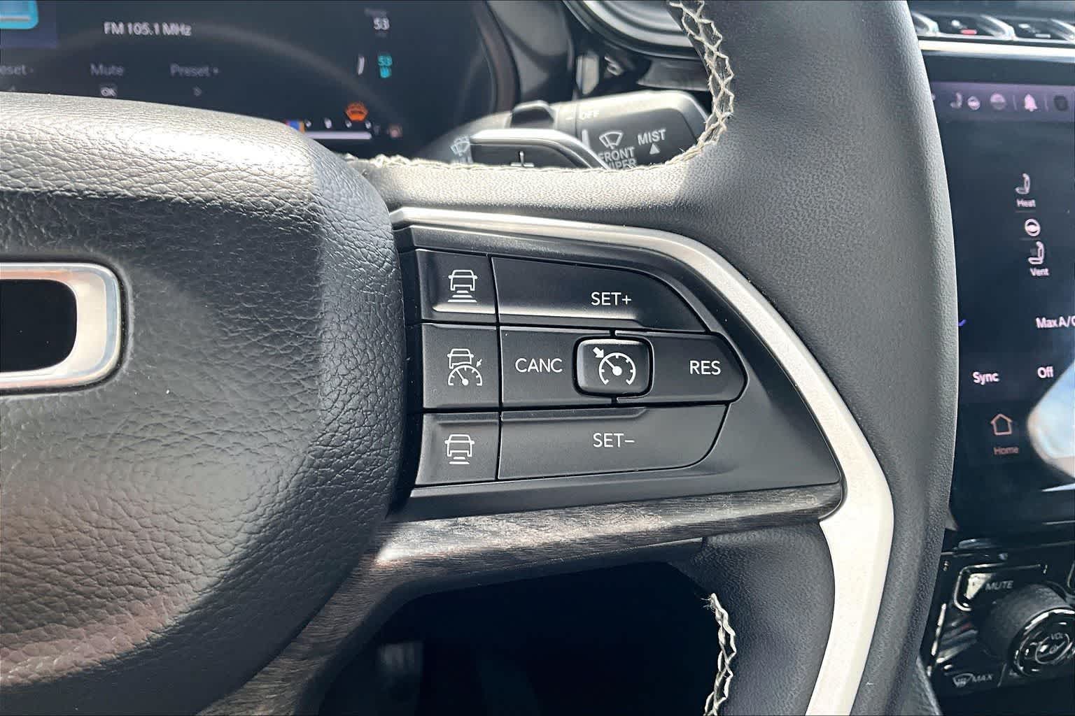 Thumbnail: 2023 Jeep Grand Cherokee - 26