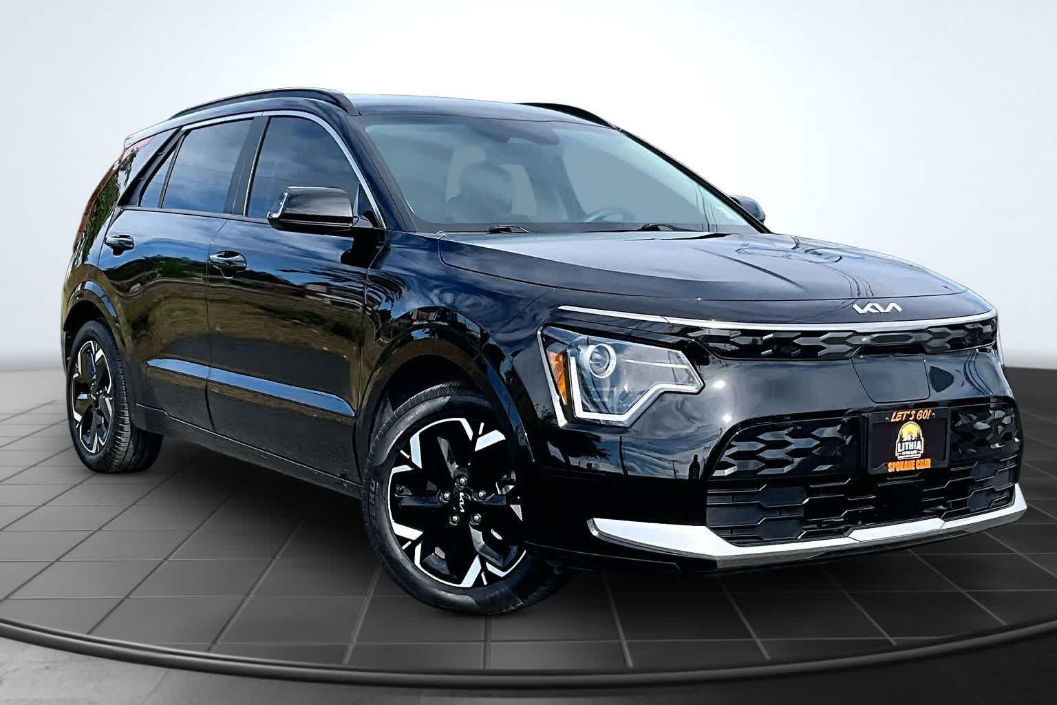 Thumbnail: 2023 Kia Niro - 21
