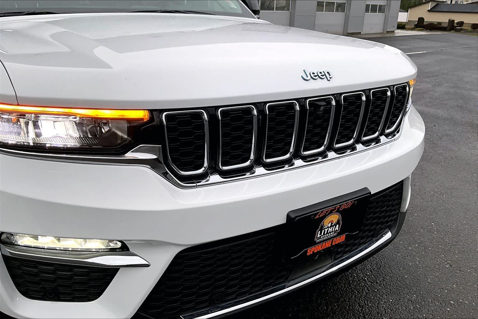 Thumbnail: 2022 Jeep Grand Cherokee - 33
