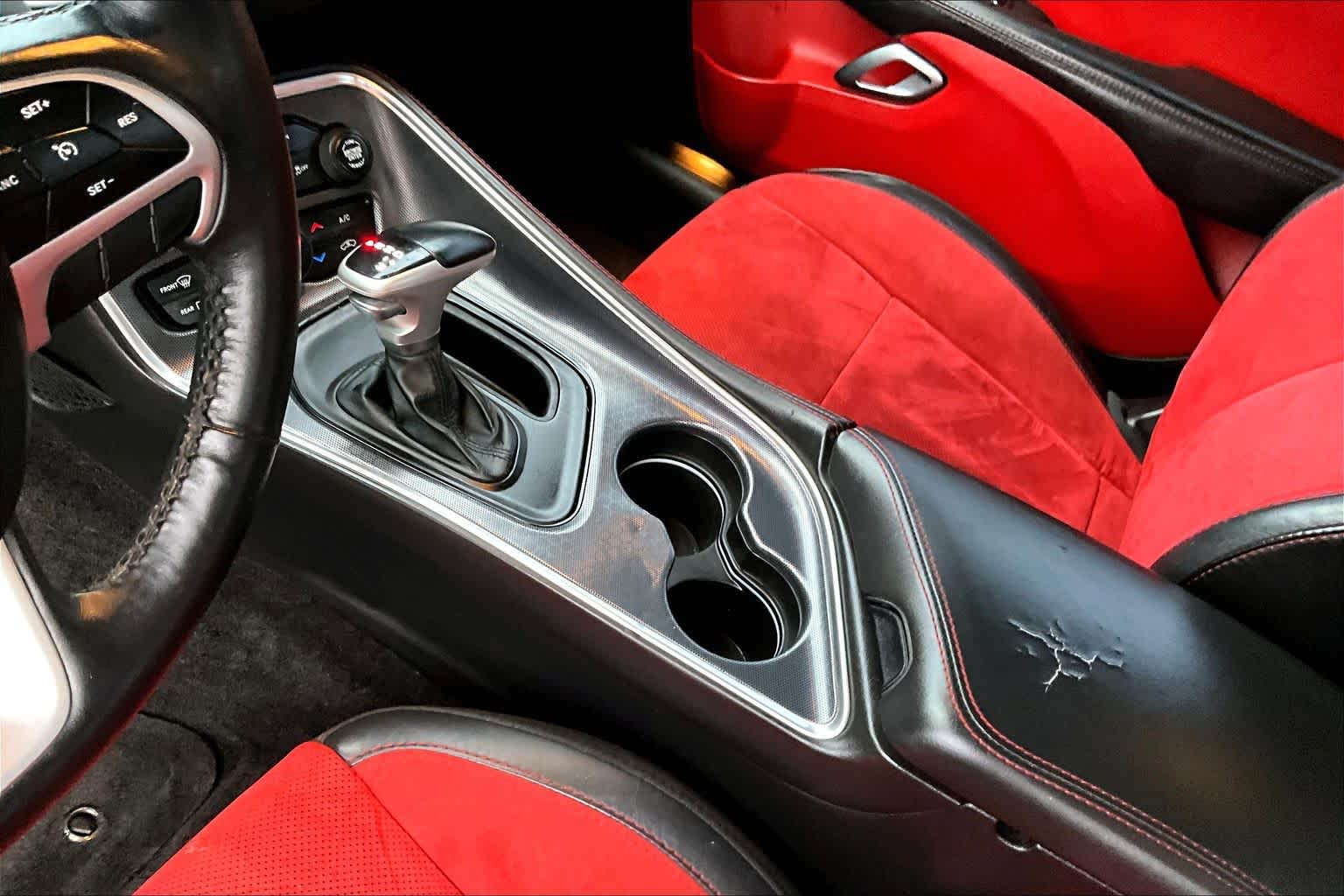 Thumbnail: 2018 Dodge Challenger - 16