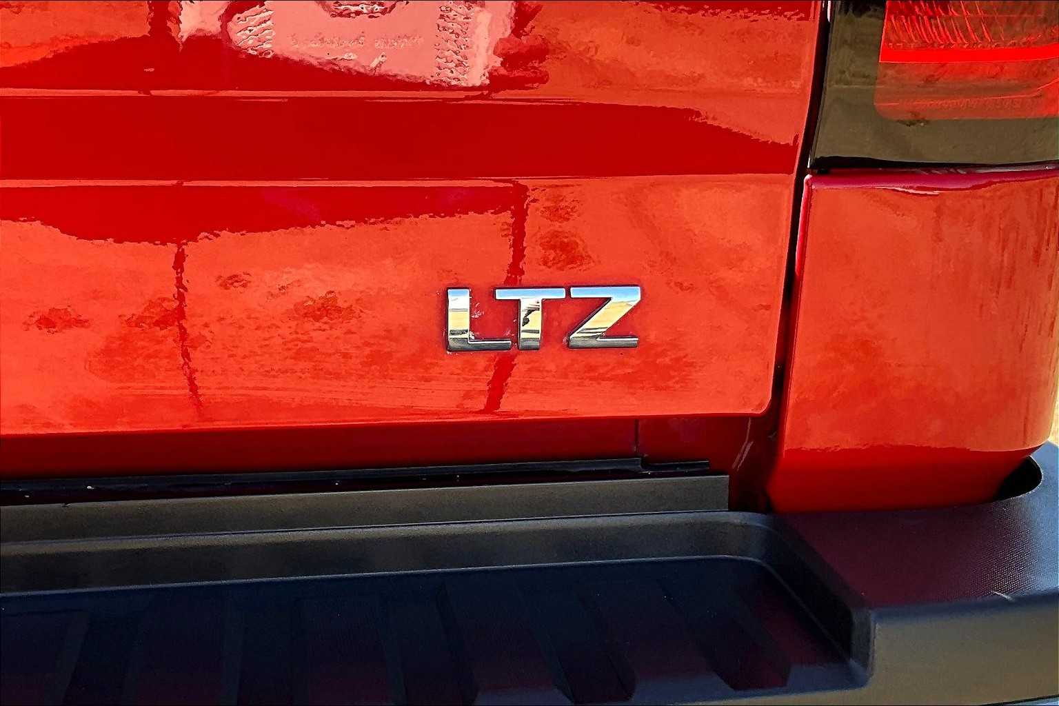 Thumbnail: 2015 Chevrolet Silverado 2500 - 7