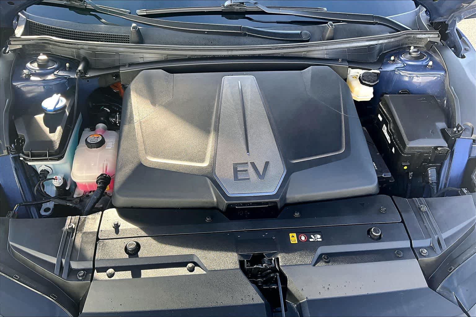 Thumbnail: 2023 Kia EV6 - 9