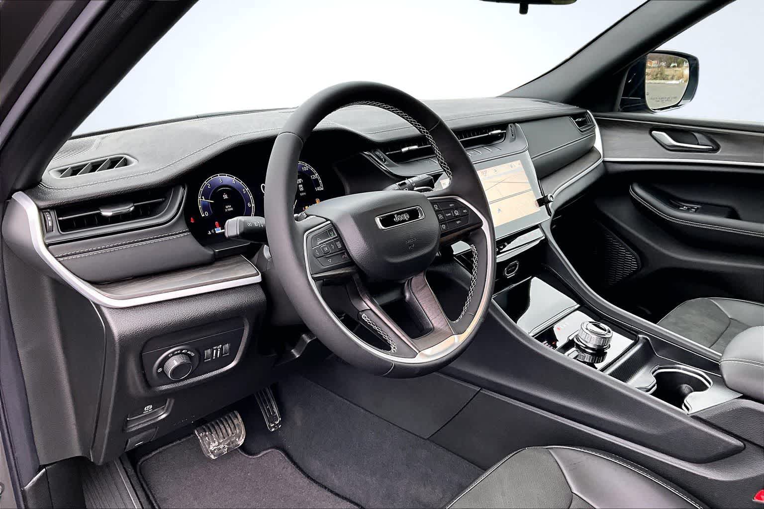 Thumbnail: 2026 Jeep Grand Cherokee - 2