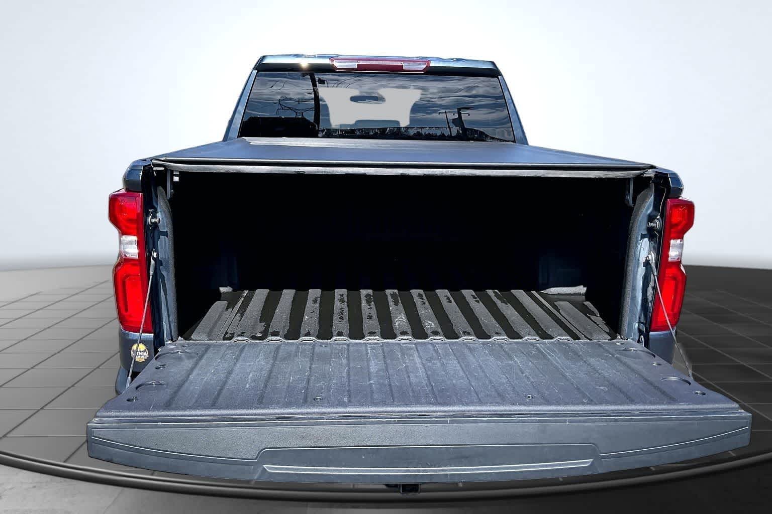 Thumbnail: 2021 Chevrolet Silverado 1500 - 18
