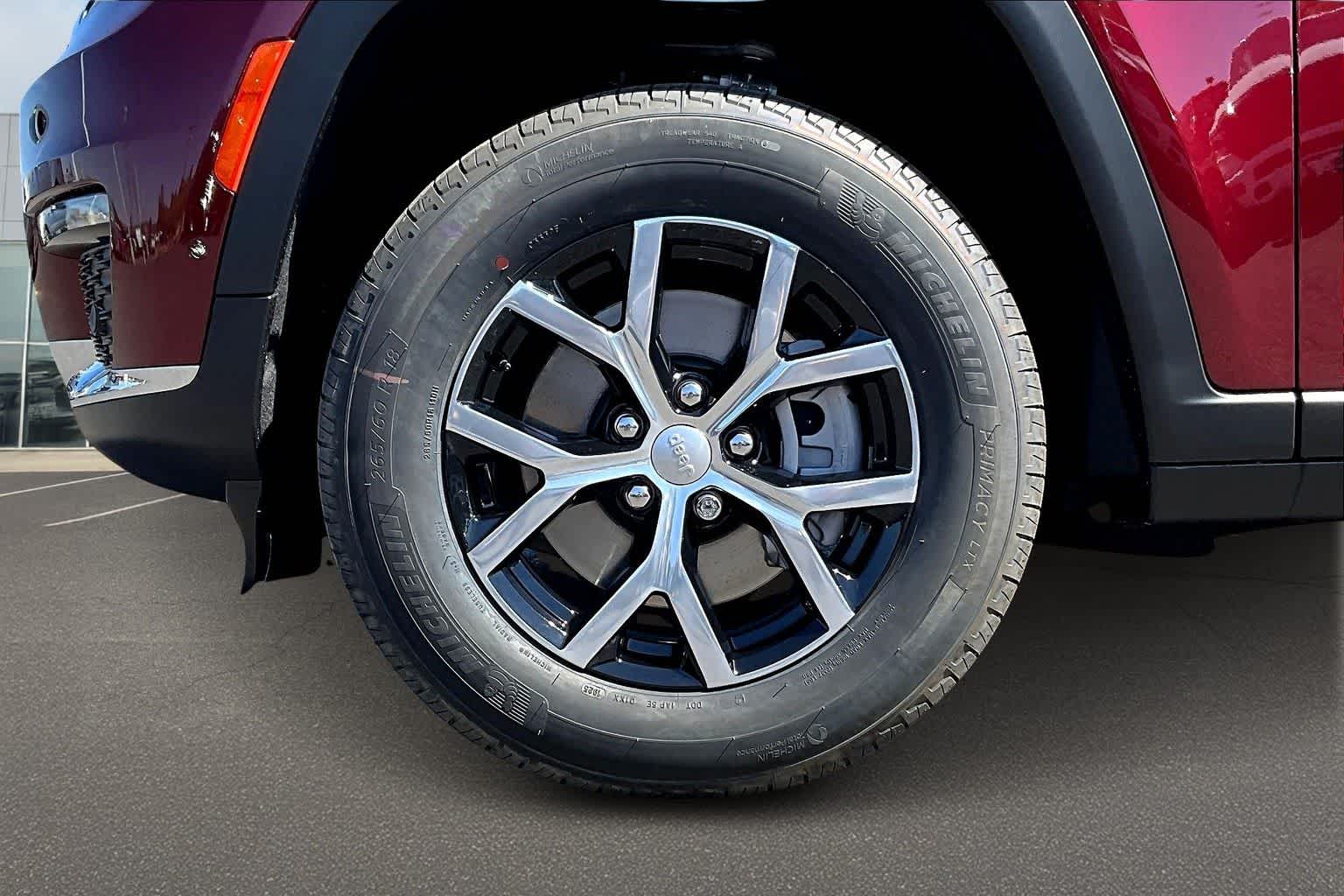 Thumbnail: 2025 Jeep Grand Cherokee L - 8