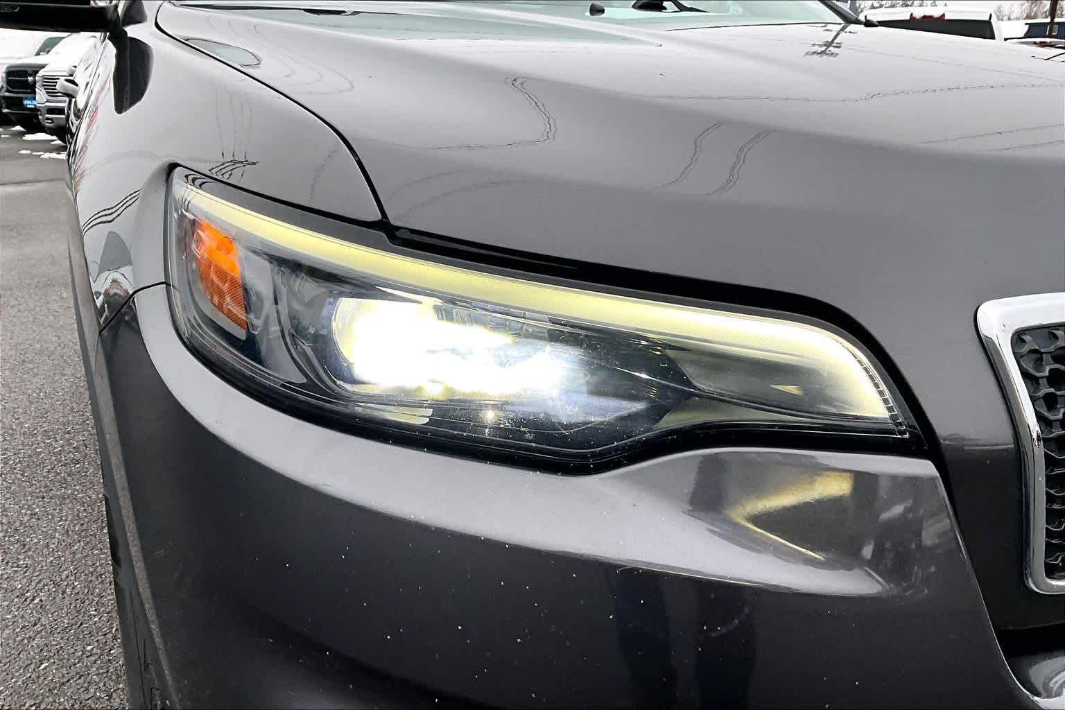 Thumbnail: 2022 Jeep Cherokee - 31