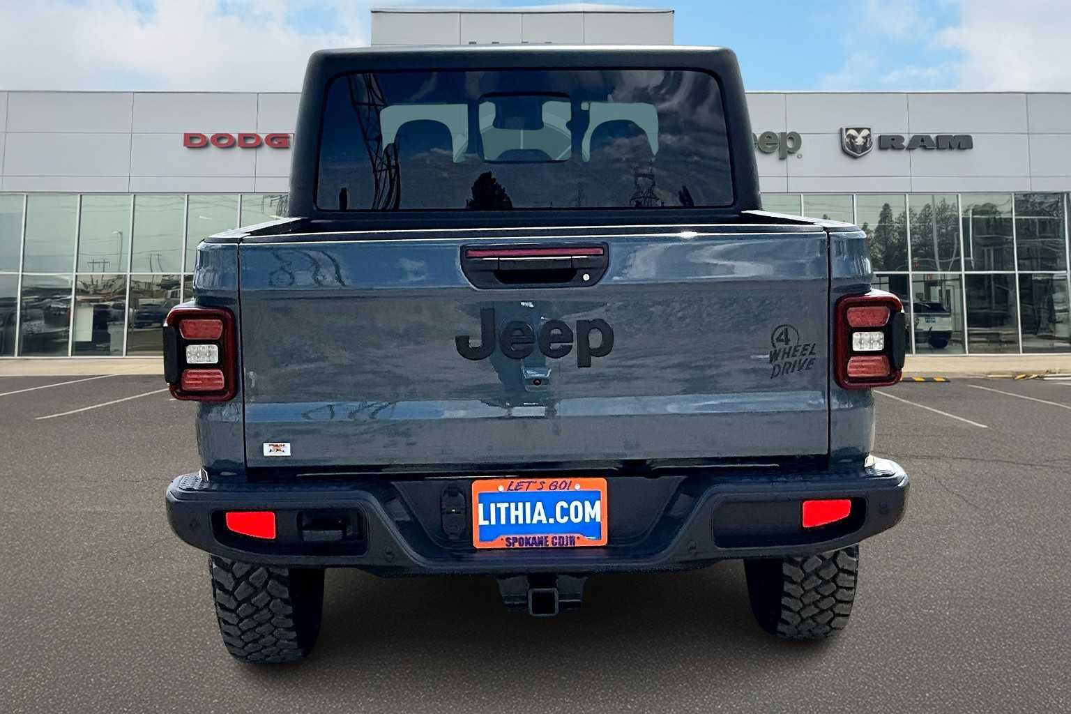 Thumbnail: 2025 Jeep Gladiator - 5