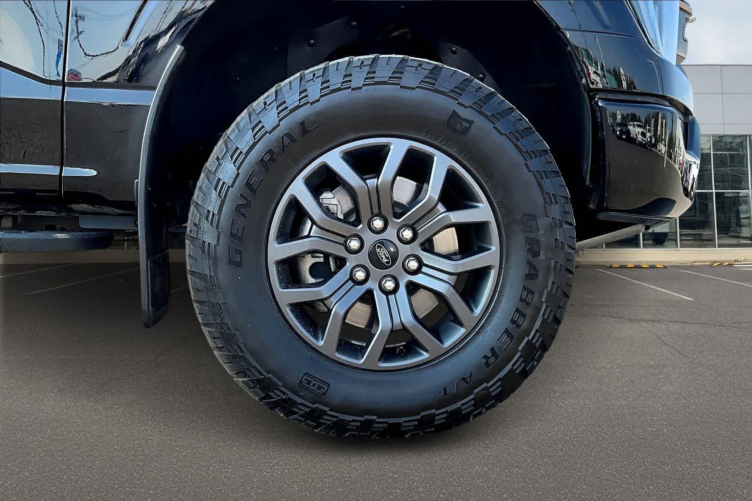 Thumbnail: 2023 Ford F-150 - 33