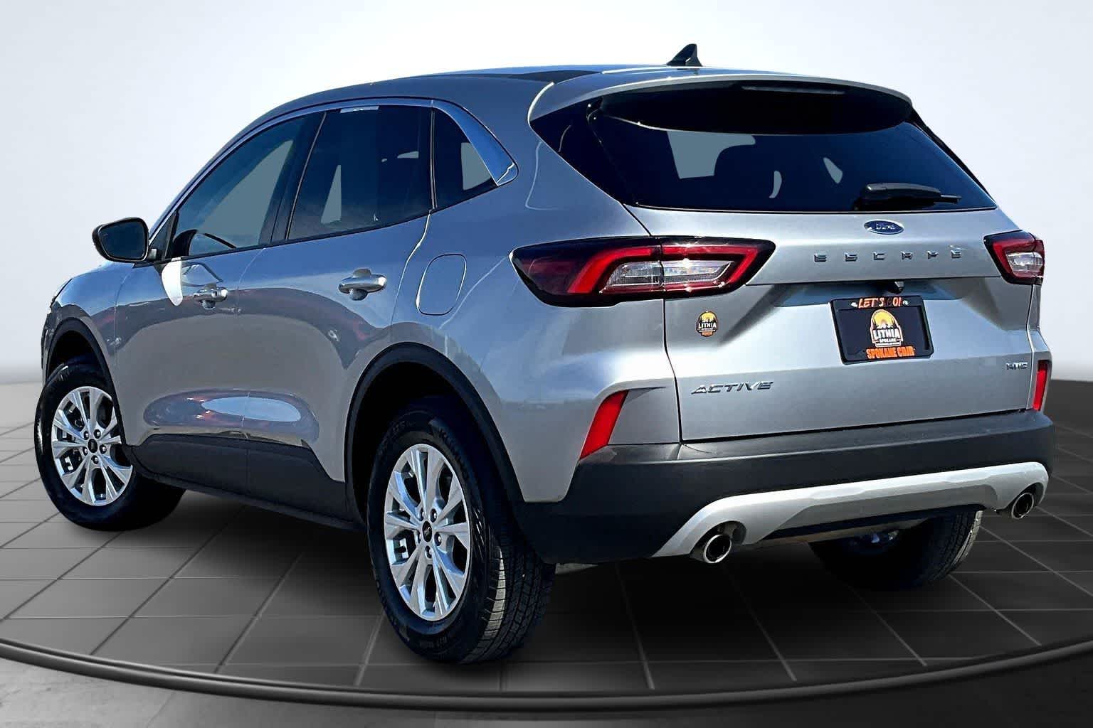 Thumbnail: 2024 Ford Escape - 4