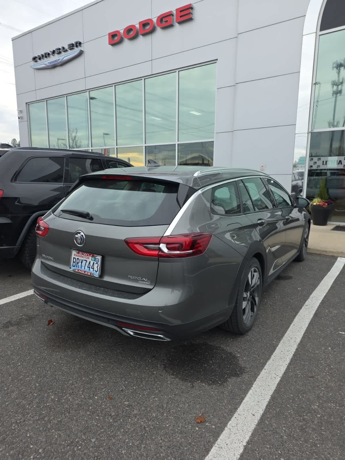 2018 Buick Regal TourX Preferred photo 4