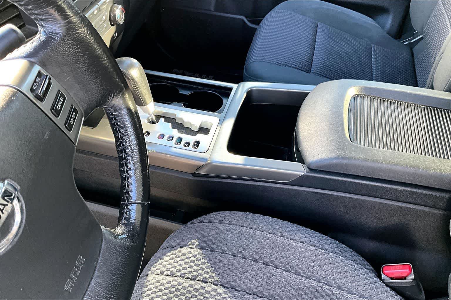 Thumbnail: 2012 Nissan Titan - 17