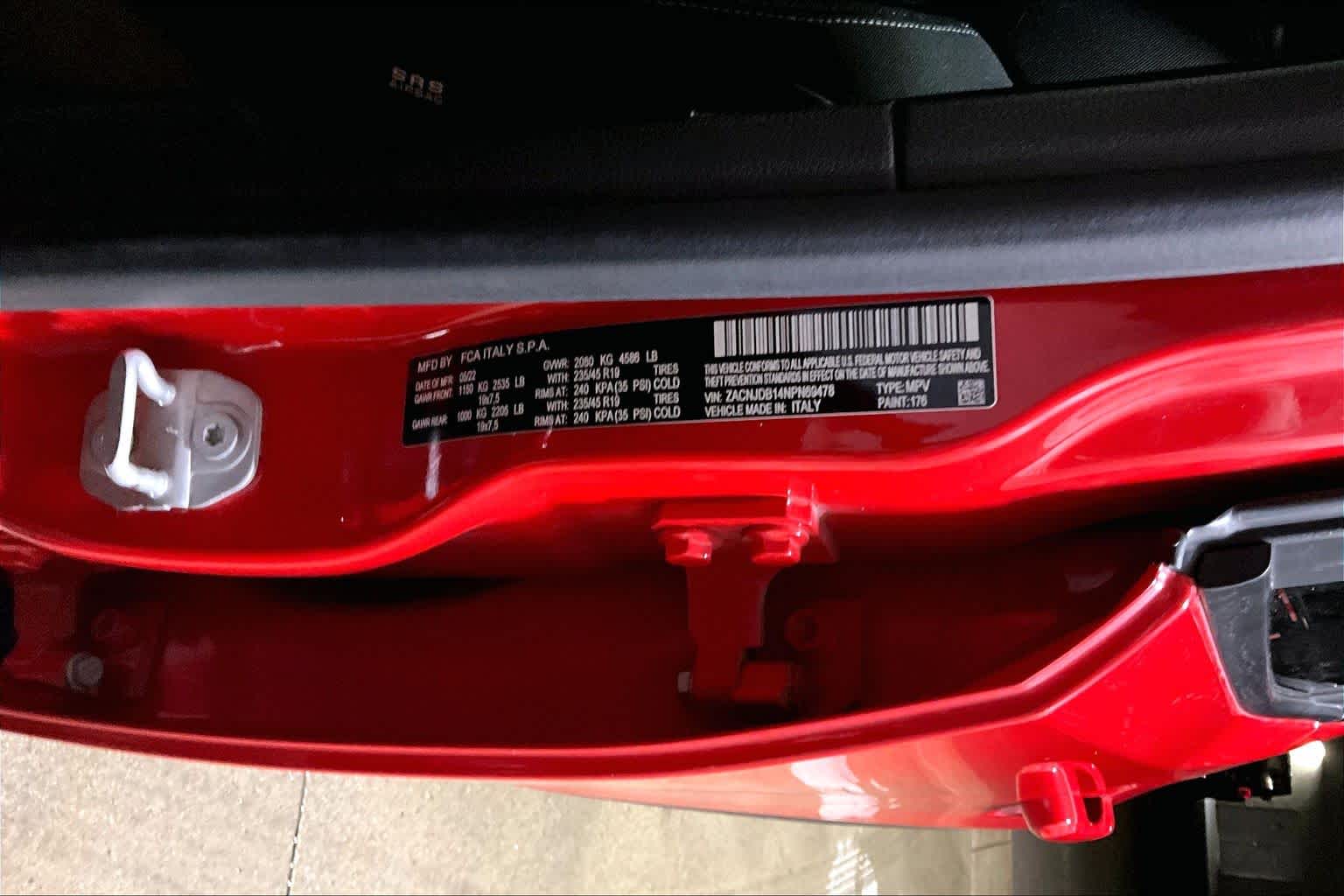 Thumbnail: 2022 Jeep Renegade - 21