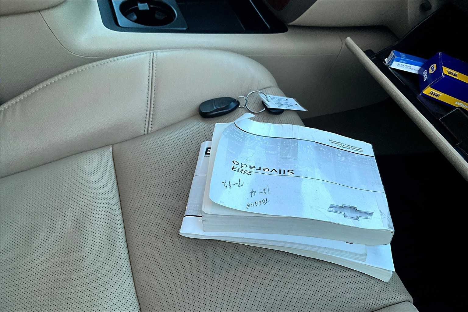 Thumbnail: 2012 Chevrolet Silverado 2500 - 20