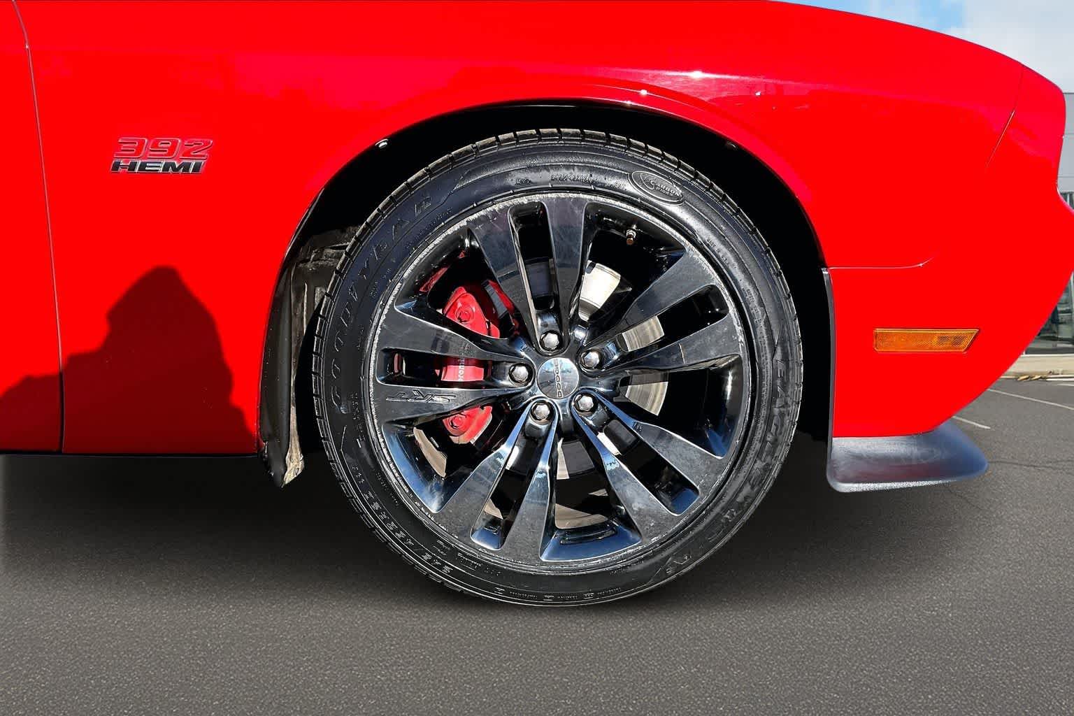 Thumbnail: 2013 Dodge Challenger - 33