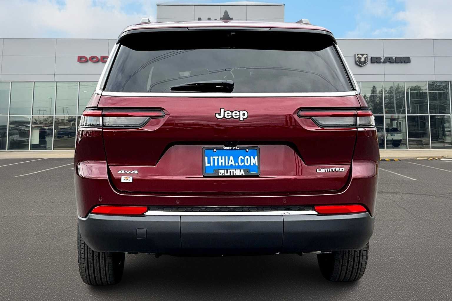 Thumbnail: 2025 Jeep Grand Cherokee - 5